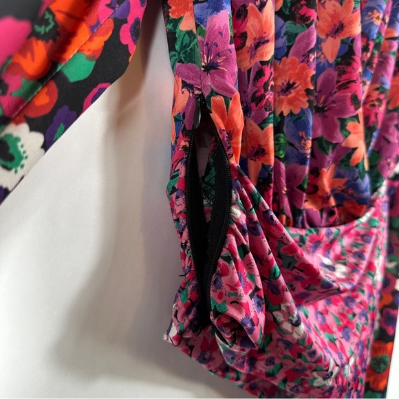 Zara Floral V-Neck Wrap Top - Multicolor | US Size Small - Picture 7 of 12